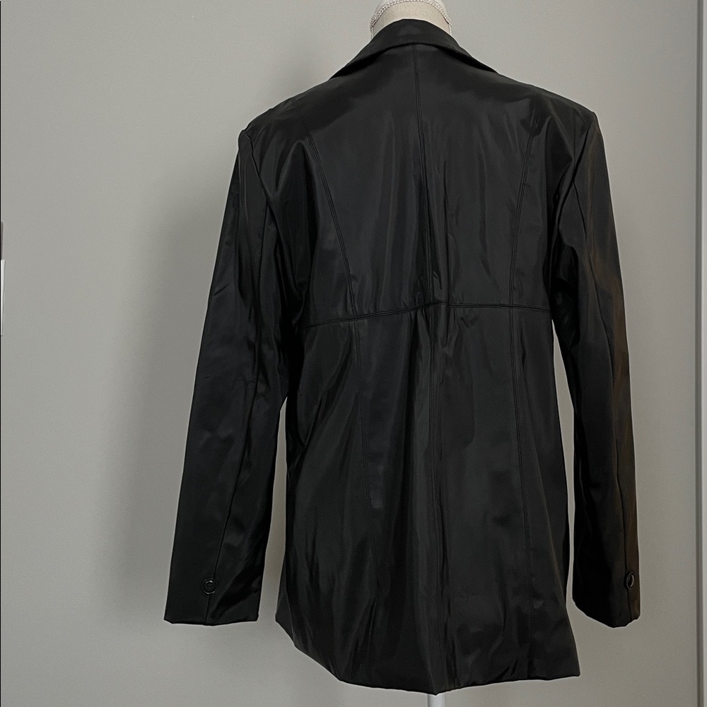 CS Signature Raincoat - Picture 3 of 6
